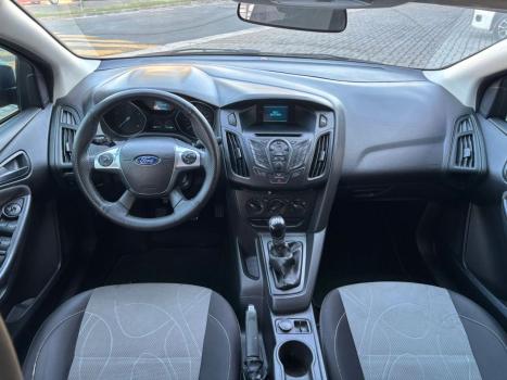 FORD Focus Hatch 1.6 16V 4P FLEX S, Foto 8
