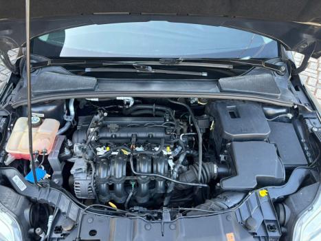 FORD Focus Hatch 1.6 16V 4P FLEX S, Foto 13