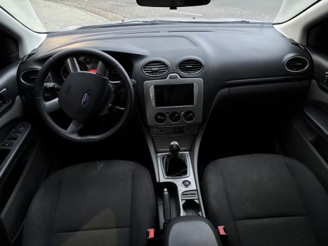 FORD Focus Hatch 1.6 16V 4P SE PLUS FLEX, Foto 6