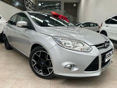 FORD Focus Hatch 2.0 16V 4P TITANIUM FLEX, Foto 2