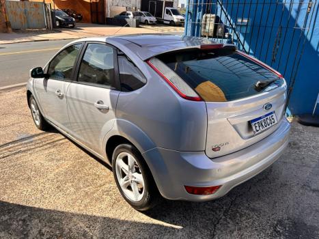 FORD Focus Hatch 2.0 16V 4P GLX FLEX, Foto 5