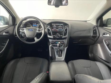 FORD Focus Hatch 2.0 16V 4P TITANIUM PLUS FLEX, Foto 7