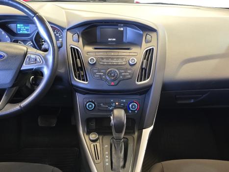 FORD Focus Hatch 2.0 16V 4P FLEX SE PLUS POWERSHIFT AUTOMTICO, Foto 8