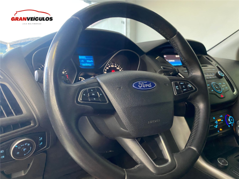 FORD Focus Hatch 2.0 16V 4P FLEX SE POWERSHIFT AUTOMTICO, Foto 8