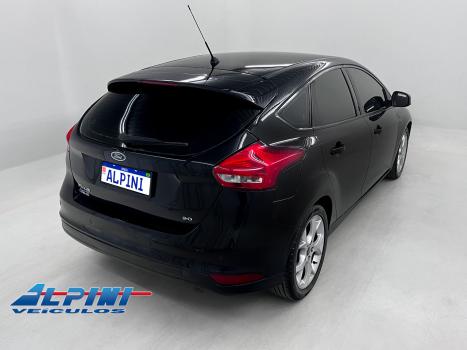 FORD Focus Hatch , Foto 3