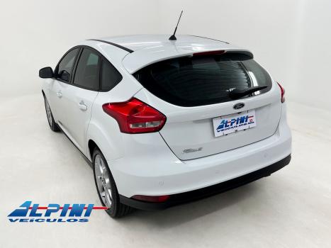 FORD Focus Hatch , Foto 4