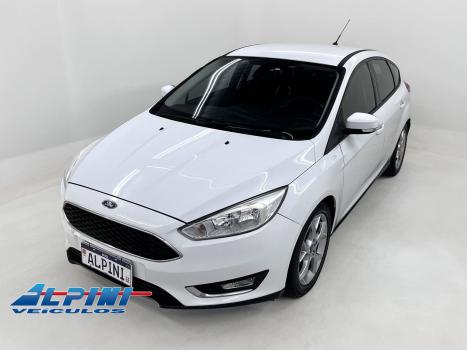 FORD Focus Hatch , Foto 1