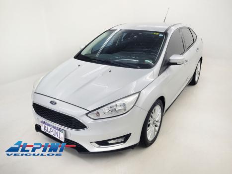 FORD Focus Hatch , Foto 1