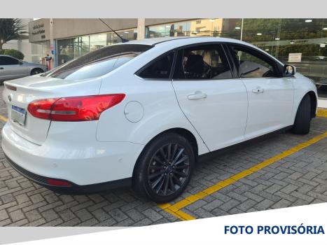 FORD Focus Hatch , Foto 3