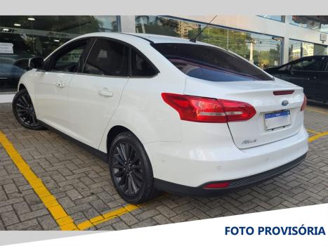 FORD Focus Hatch , Foto 4