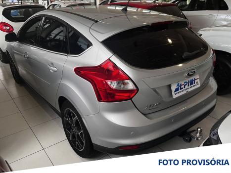 FORD Focus Hatch , Foto 2