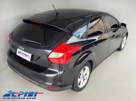 FORD Focus Hatch , Foto 3