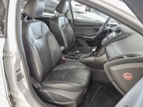 FORD Focus Hatch , Foto 4