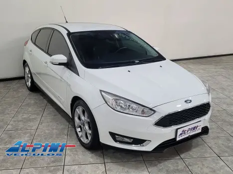 FORD Focus Hatch , Foto 2