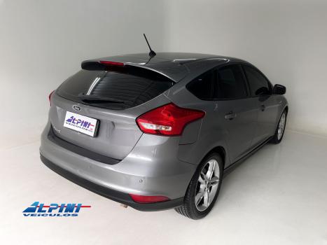 FORD Focus Hatch , Foto 3