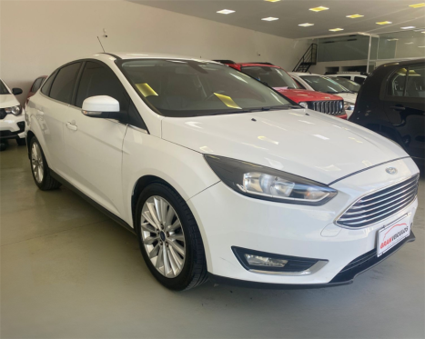 FORD Focus Sedan 2.0 16V 4P FLEX TITANIUM AUTOMTICO, Foto 2