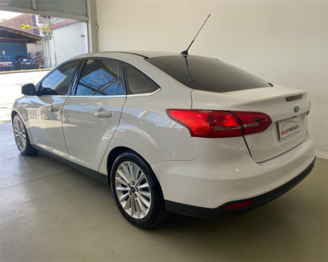 FORD Focus Sedan 2.0 16V 4P FLEX TITANIUM AUTOMTICO, Foto 4