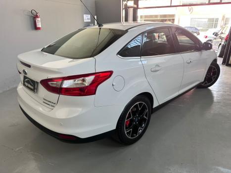 FORD Focus Sedan 2.0 16V 4P FLEX TITANIUM POWERSHIFT AUTOMTICO, Foto 6