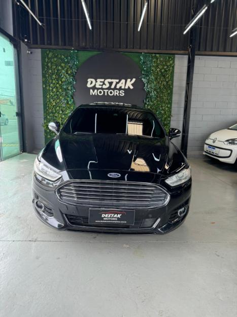 FORD Fusion 2.0 4P 16V TITANIUM AWD AUTOMTICO, Foto 4