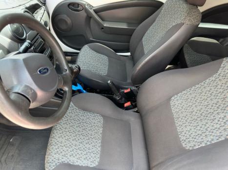 FORD Ka Hatch 1.0 GL, Foto 8