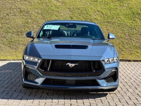 FORD Mustang 5.0 V8 32V COUP GT PERFORMANCE AUTOMTICO, Foto 2