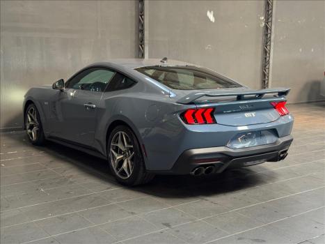 FORD Mustang 5.0 V8 32V COUP GT PERFORMANCE AUTOMTICO, Foto 5