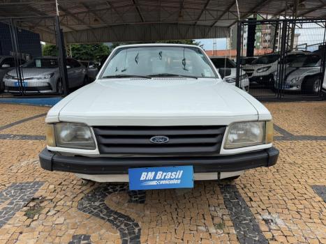 FORD Pampa 1.6 L, Foto 2