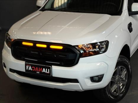 FORD Ranger 2.2 16V XLS DIESEL 4X4 CABINE DUPLA AUTOMTICO, Foto 2