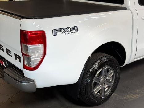 FORD Ranger 2.2 16V XLS DIESEL 4X4 CABINE DUPLA AUTOMTICO, Foto 8