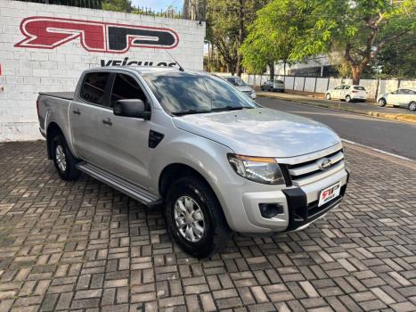 FORD Ranger 2.3 16V XLS CABINE DUPLA, Foto 2