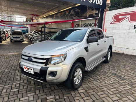FORD Ranger 2.3 16V XLS CABINE DUPLA, Foto 3
