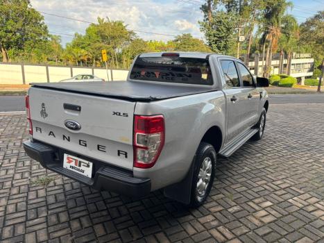FORD Ranger 2.3 16V XLS CABINE DUPLA, Foto 5