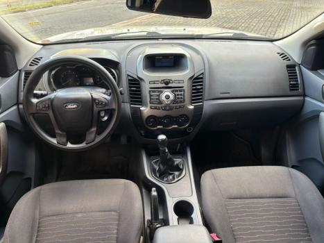 FORD Ranger 2.3 16V XLS CABINE DUPLA, Foto 9
