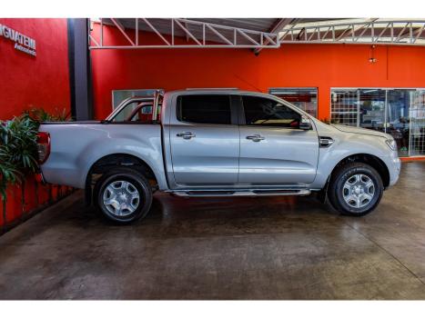 FORD Ranger 2.5 16V XLT CABINE DUPLA, Foto 15