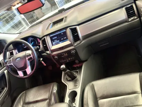 FORD Ranger 2.5 16V LIMITED CABINE DUPLA, Foto 8