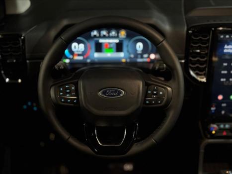 FORD Ranger 3.0 V6 4X4 LIMITED TURBO DIESEL CABINE DUPLA AUTOMTICO, Foto 3