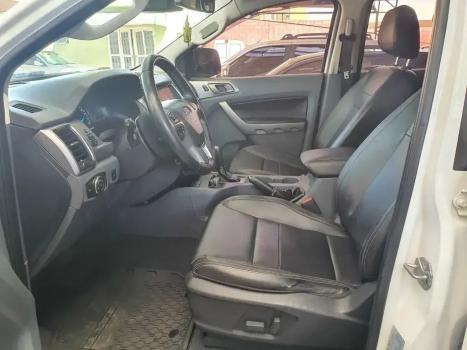 FORD Ranger 3.2 20V CABINE DUPLA 4X4 LIMITED TURBO DIESEL AUTOMTICO, Foto 11