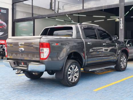 FORD Ranger 3.2 20V CABINE DUPLA 4X4 LIMITED TURBO DIESEL AUTOMTICO, Foto 5