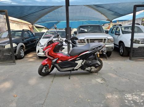 HONDA ADV 150 , Foto 2