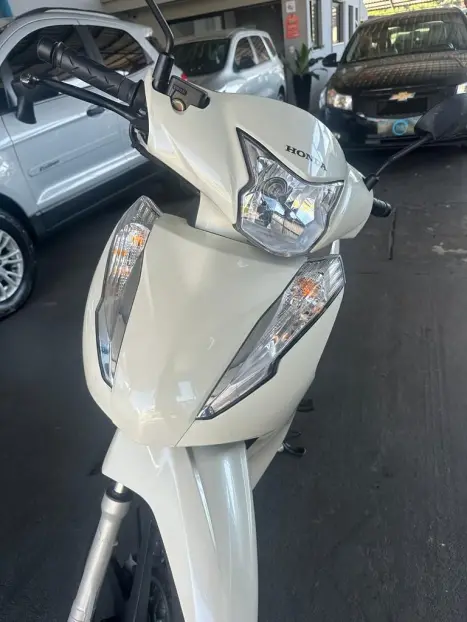 HONDA Biz 125 FLEX, Foto 4