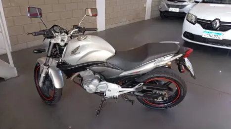 HONDA CB 300 R FLEX, Foto 2