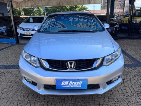 HONDA Civic 1.8 16V 4P FLEX LXS AUTOMTICO, Foto 2