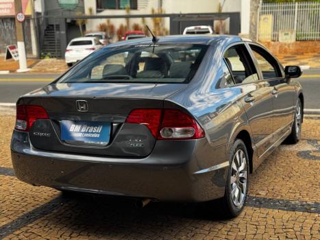 HONDA Civic 1.8 16V 4P FLEX LXL SE, Foto 4