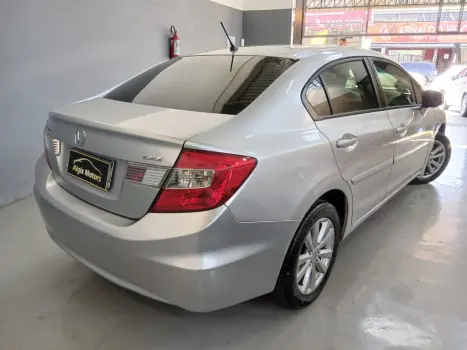 HONDA Civic 1.8 16V 4P FLEX LXS, Foto 6