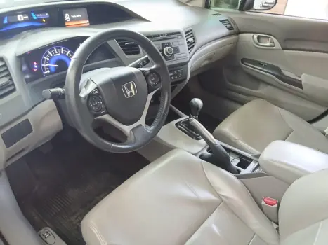 HONDA Civic 1.8 16V 4P FLEX LXS, Foto 10