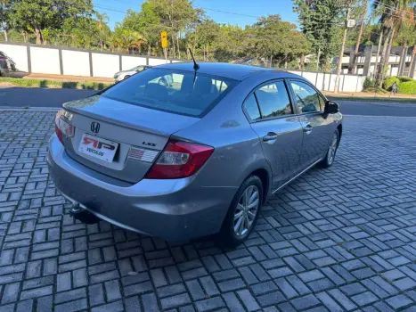 HONDA Civic 1.8 16V 4P FLEX LXS AUTOMTICO, Foto 5