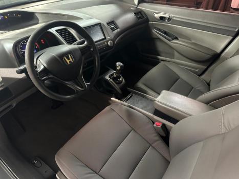 HONDA Civic 1.8 16V 4P FLEX LXS, Foto 8