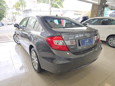 HONDA Civic 1.8 16V 4P FLEX LXS AUTOMTICO, Foto 4