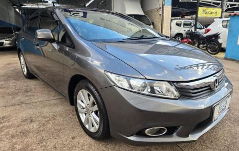 HONDA Civic 1.8 16V 4P FLEX LXS, Foto 3