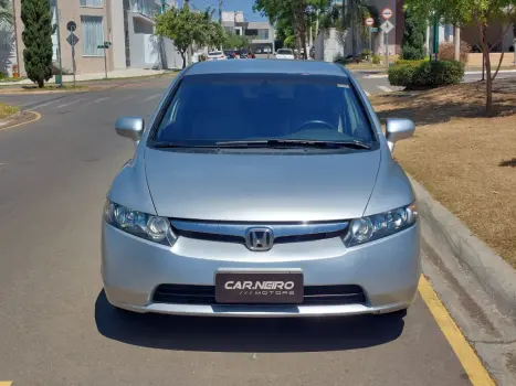 HONDA Civic 1.8 16V 4P FLEX LXS, Foto 2